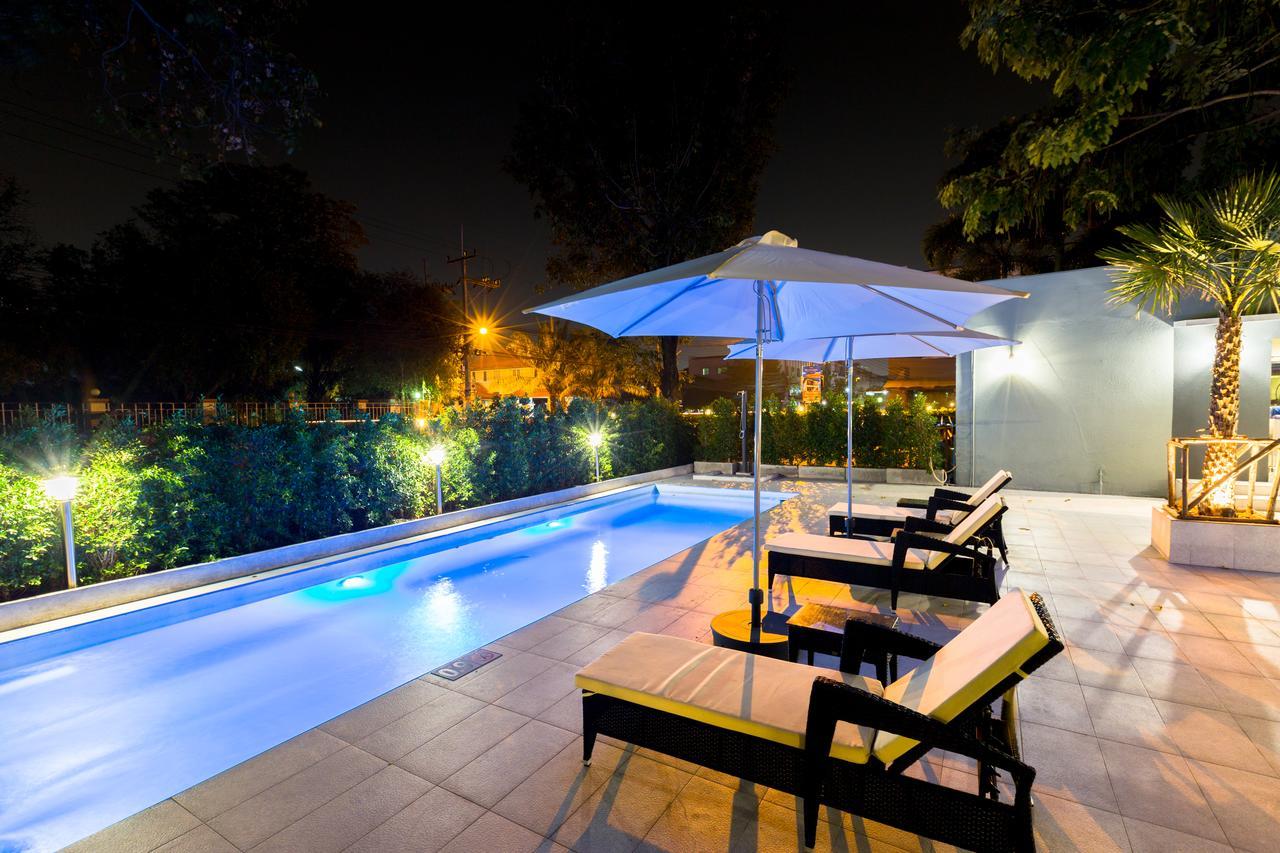Top View Hotel - SHA Extra Plus Si Racha Esterno foto